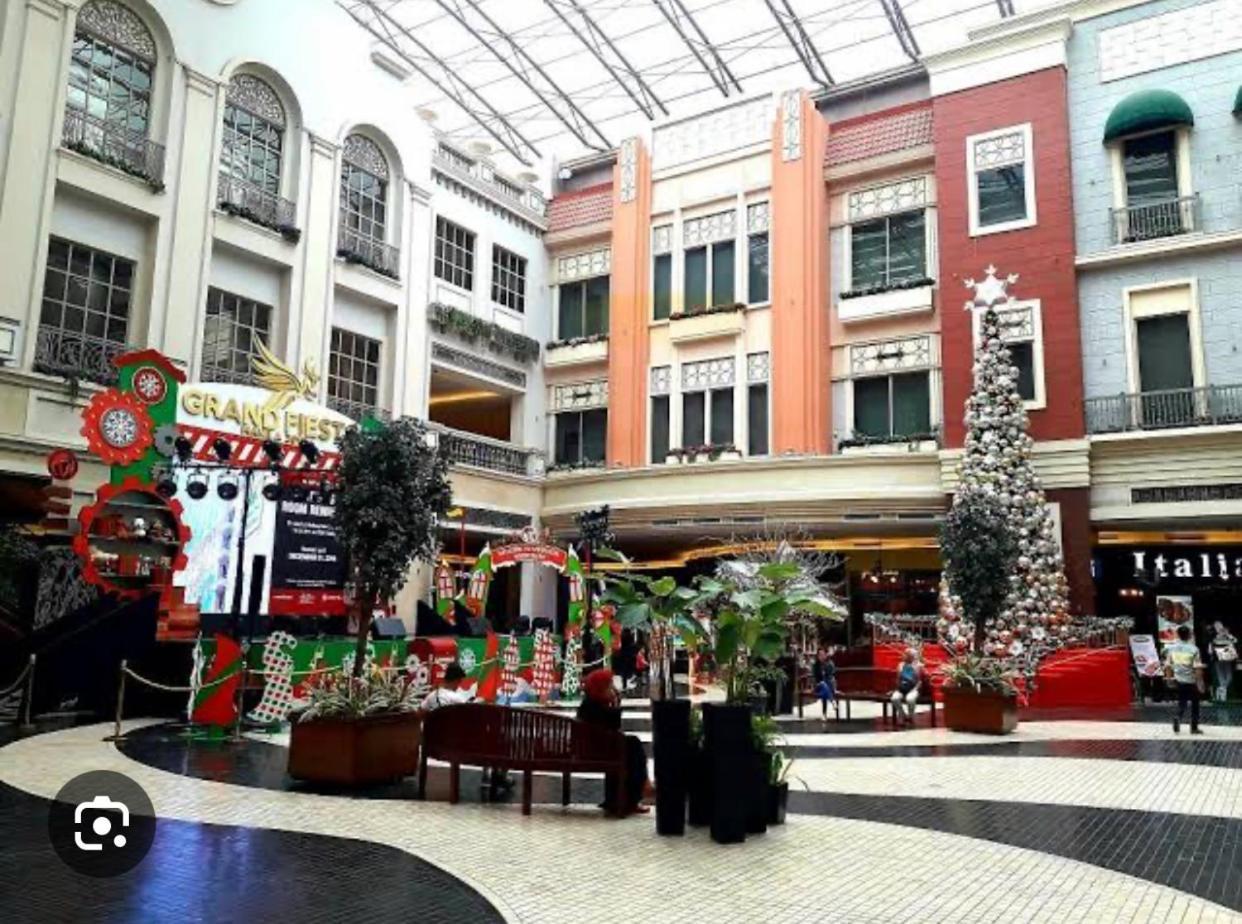 81 Newport Boulevard Cluster 4 - 8F Across Naia Airport, Terminal 3 Pasay Buitenkant foto